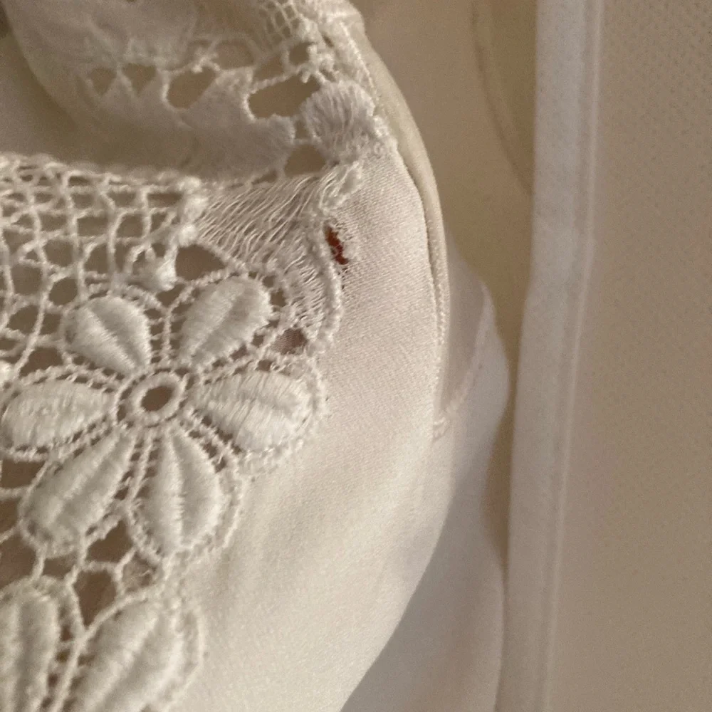 Stella McCartney wedding dress - Picture 8 of 15